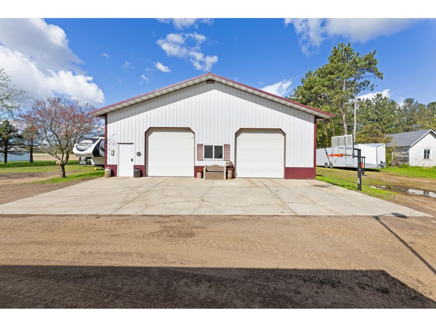 553 N County Road D Elmwood WI 54740 1600618 image43