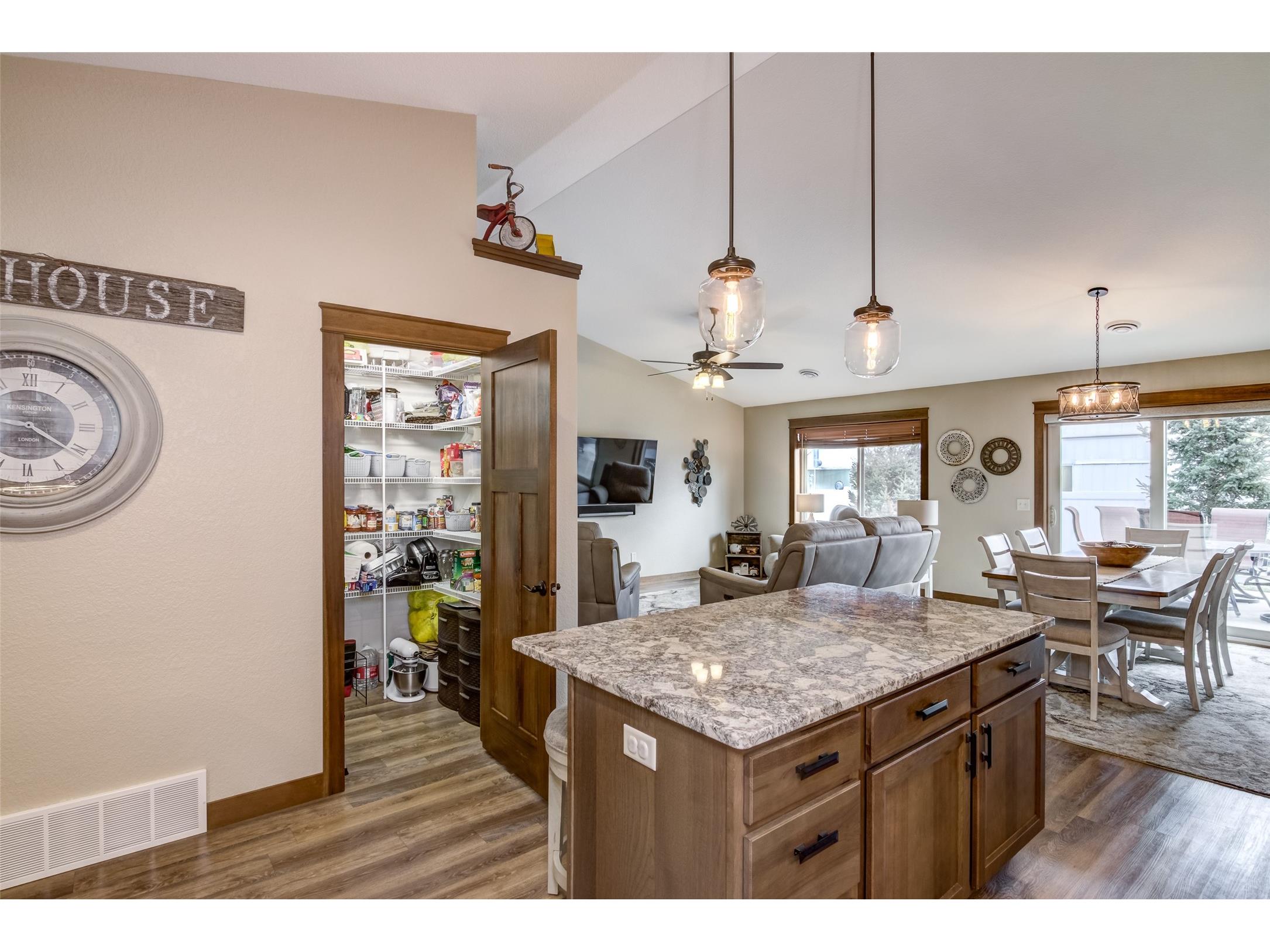 5609 Green Park Drive Eau Claire WI 54703 1599523 image3