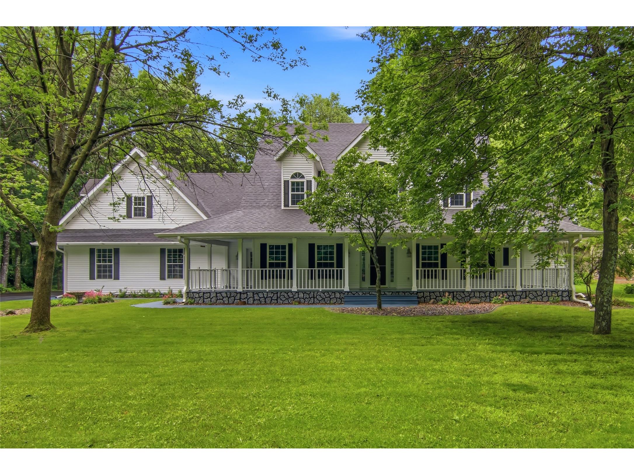 5640 Wild Rose Lane Eau Claire WI 54701 - Lowes 1602272 image1