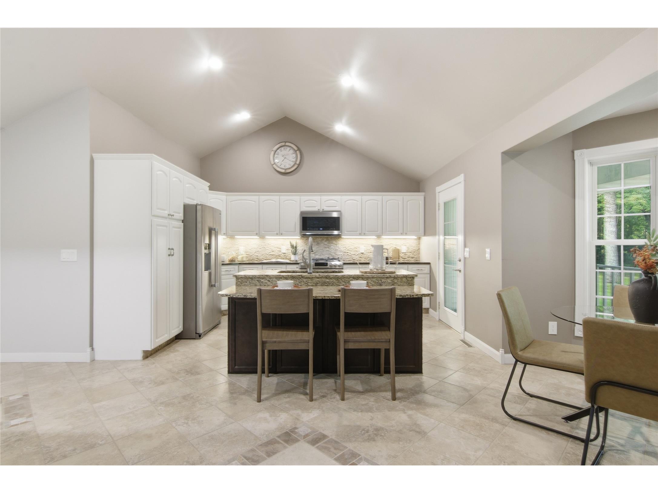 5640 Wild Rose Lane Eau Claire WI 54701 - Lowes 1602272 image27