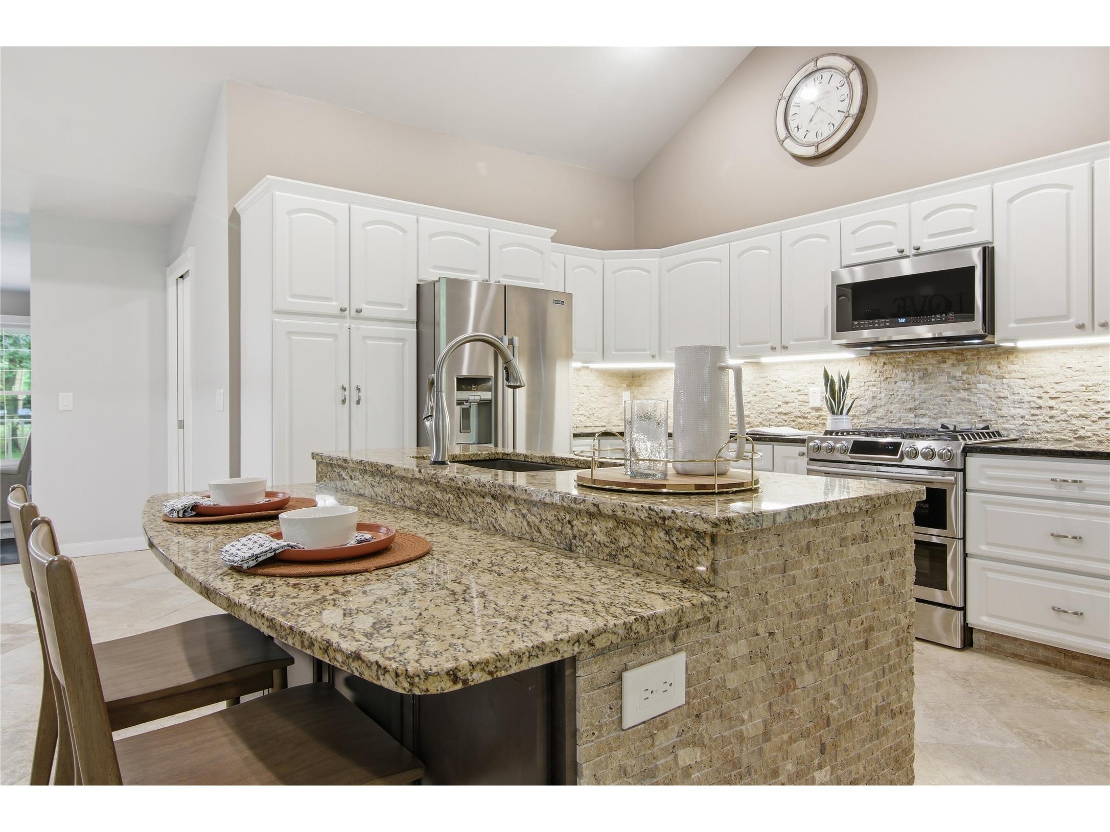 5640 Wild Rose Lane Eau Claire WI 54701 - Lowes 1602272 image30