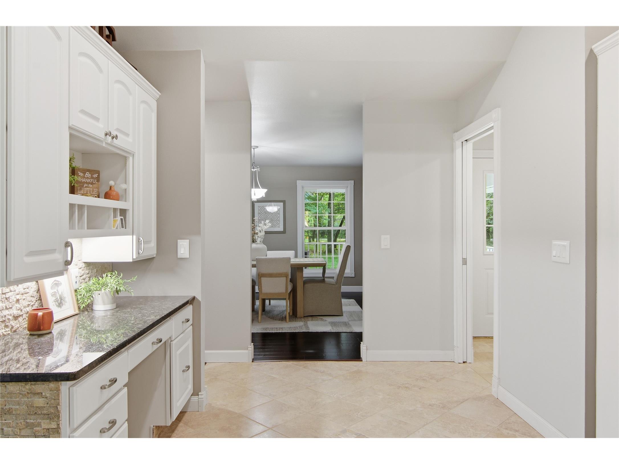 5640 Wild Rose Lane Eau Claire WI 54701 - Lowes 1602272 image31