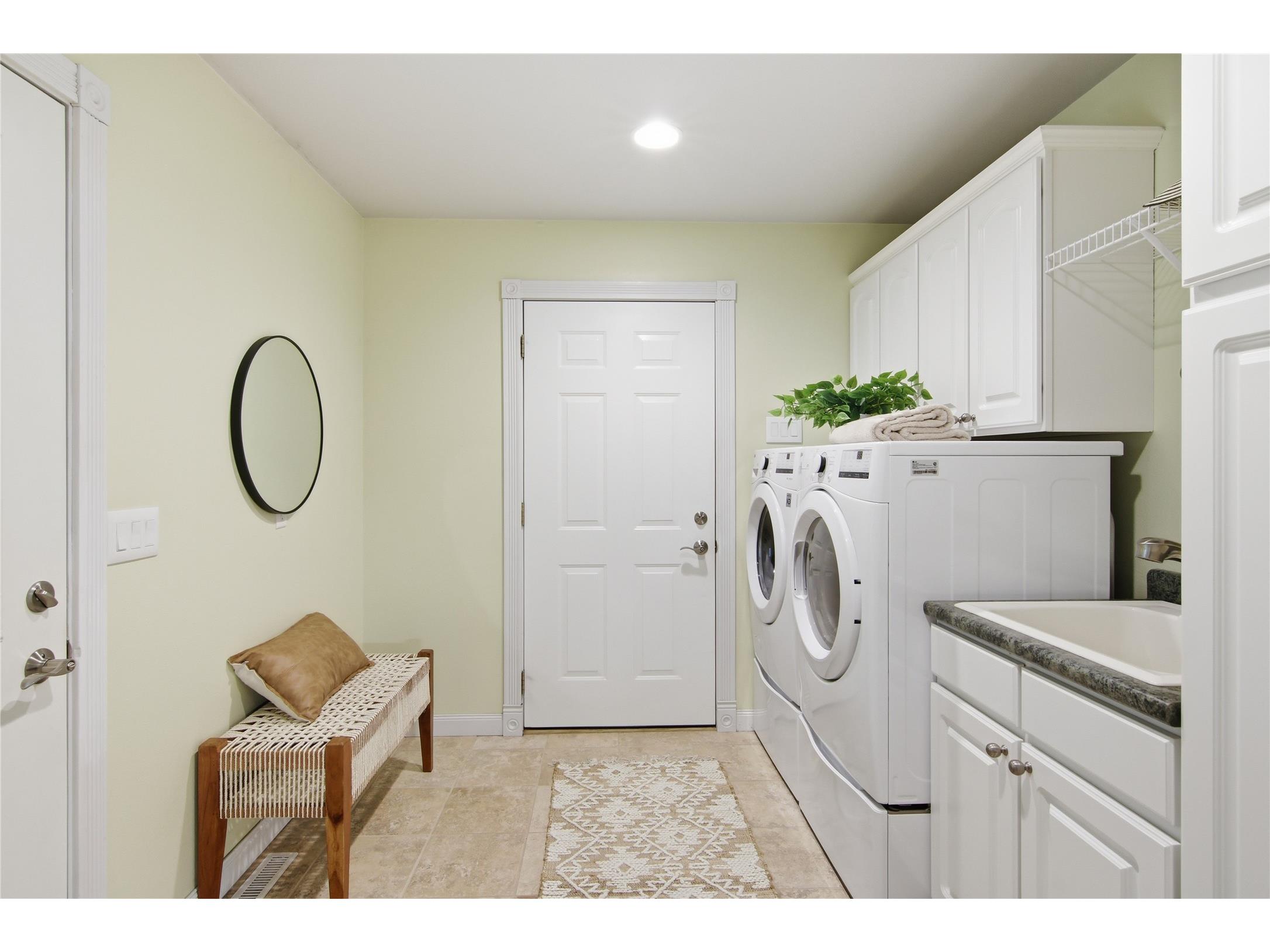 5640 Wild Rose Lane Eau Claire WI 54701 - Lowes 1602272 image44
