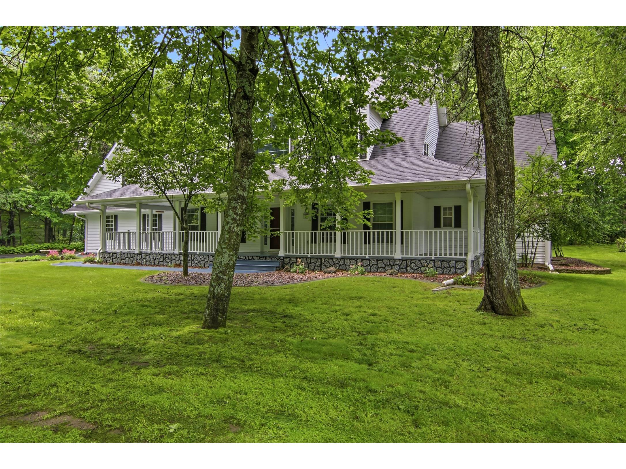 5640 Wild Rose Lane Eau Claire WI 54701 - Lowes 1602272 image8