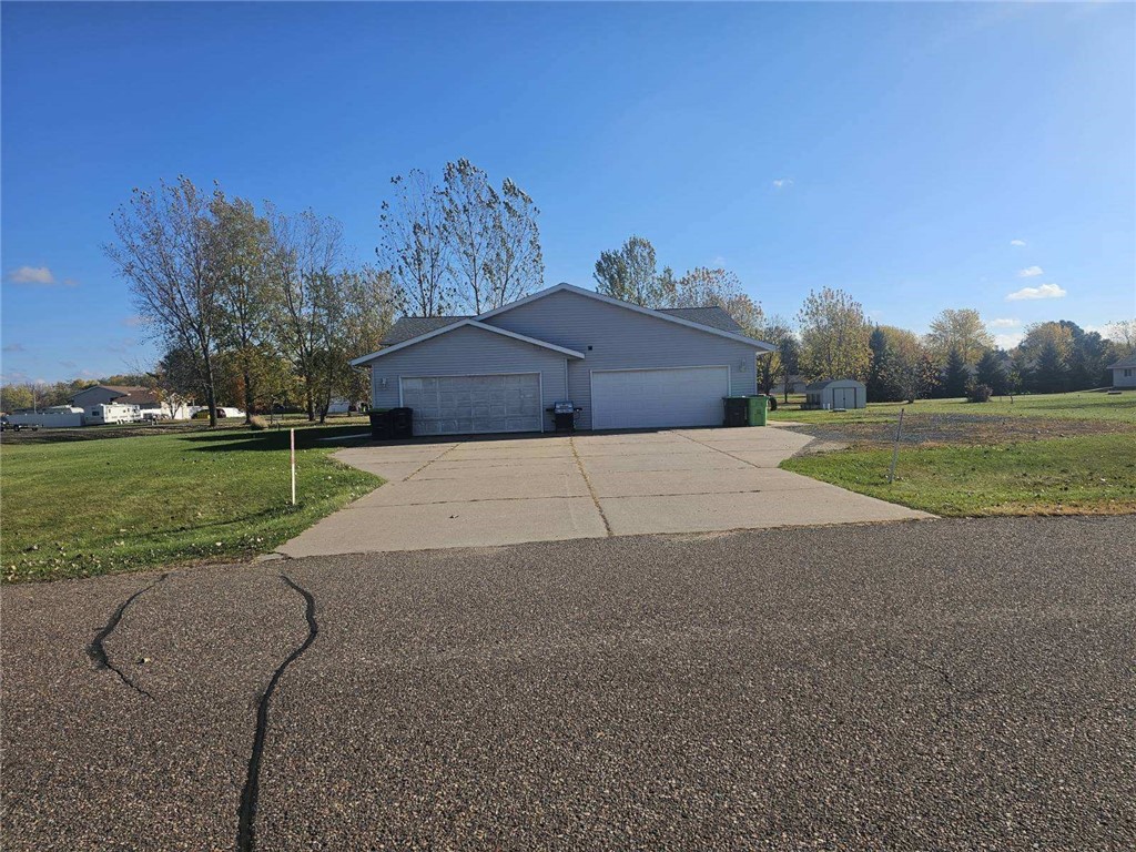 5677-5679 165th Street #5677-5679 Chippewa Falls WI 54720 1596752 image1