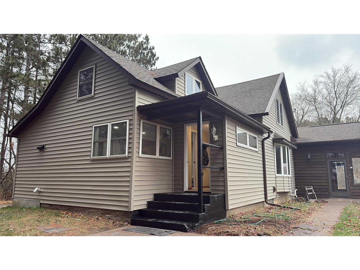 584 21 1/2 Avenue Cumberland WI 54829 1596165 image1