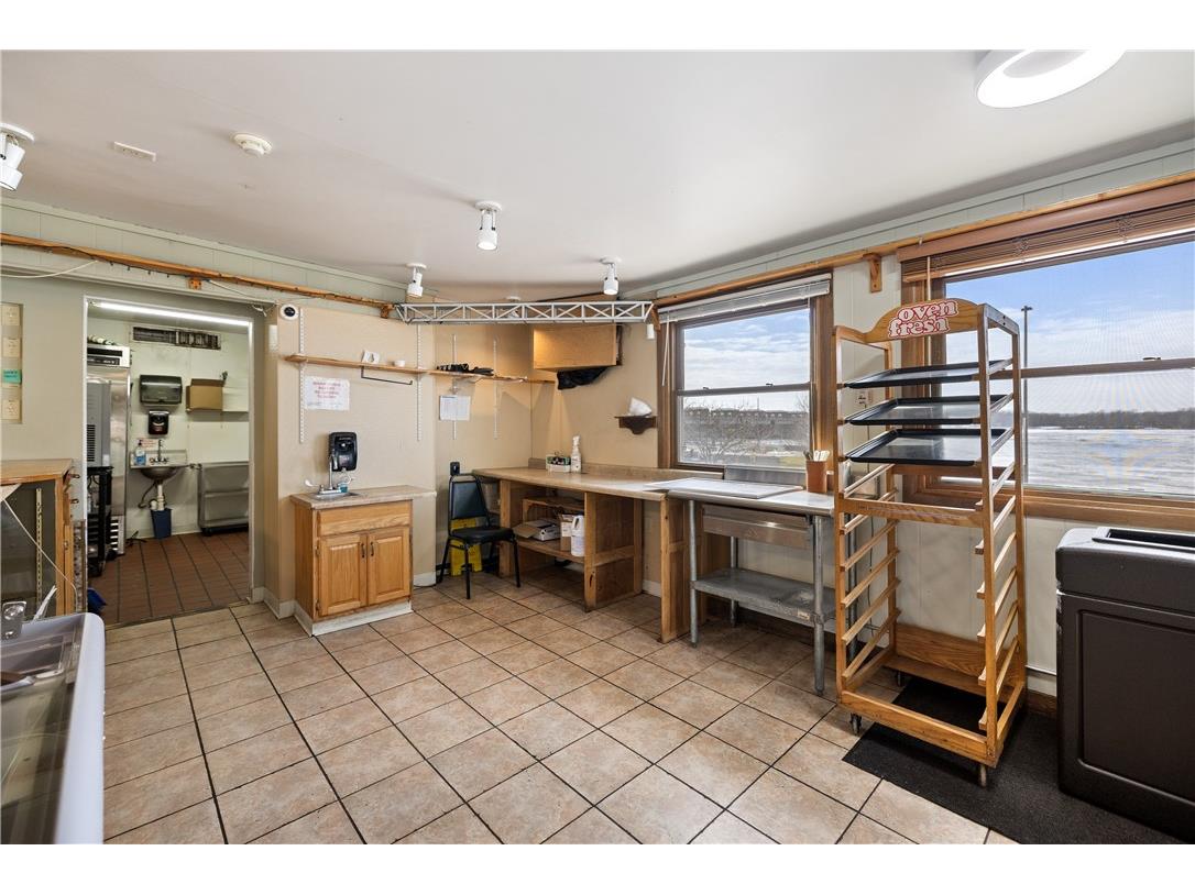 600 N Main Street Alma WI 54610 1598498 image11