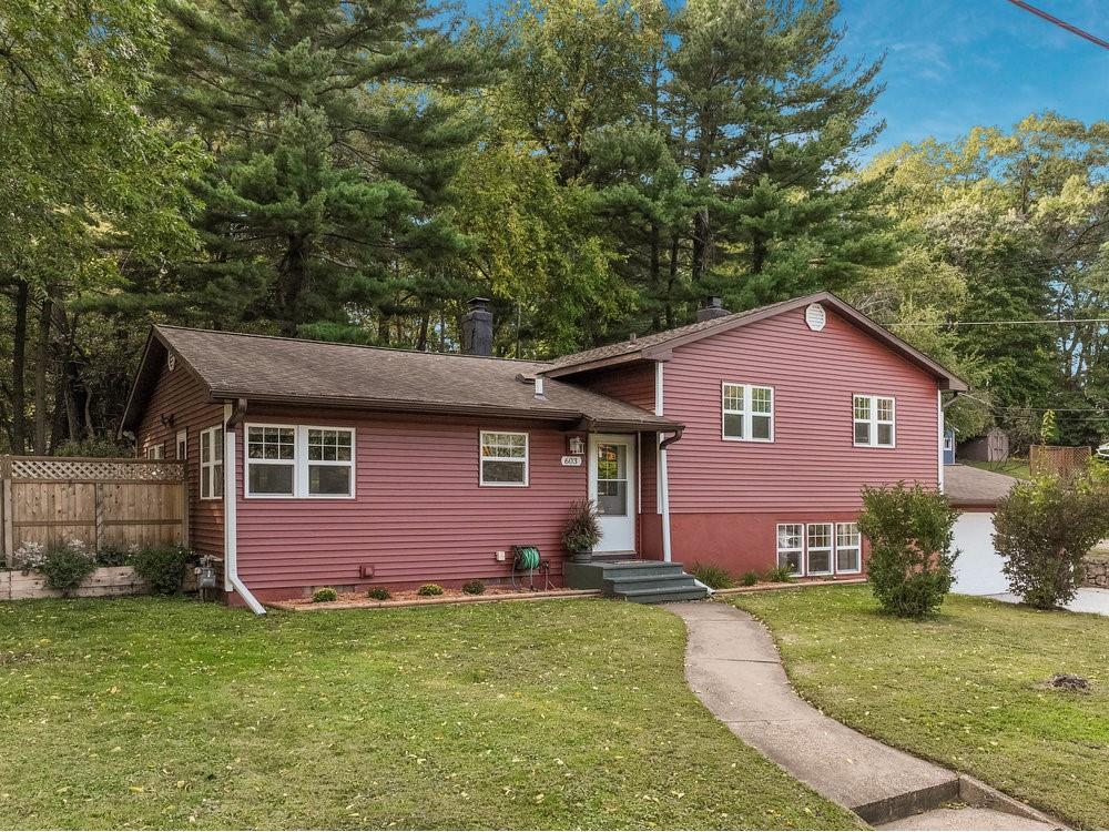 603 15th Street SE Menomonie WI 54751 1595428 image1