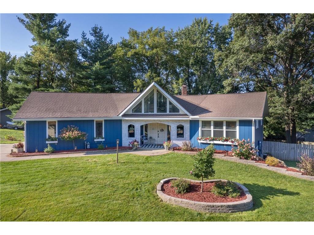 603 Manor Court Altoona WI 54720 1585193 image1