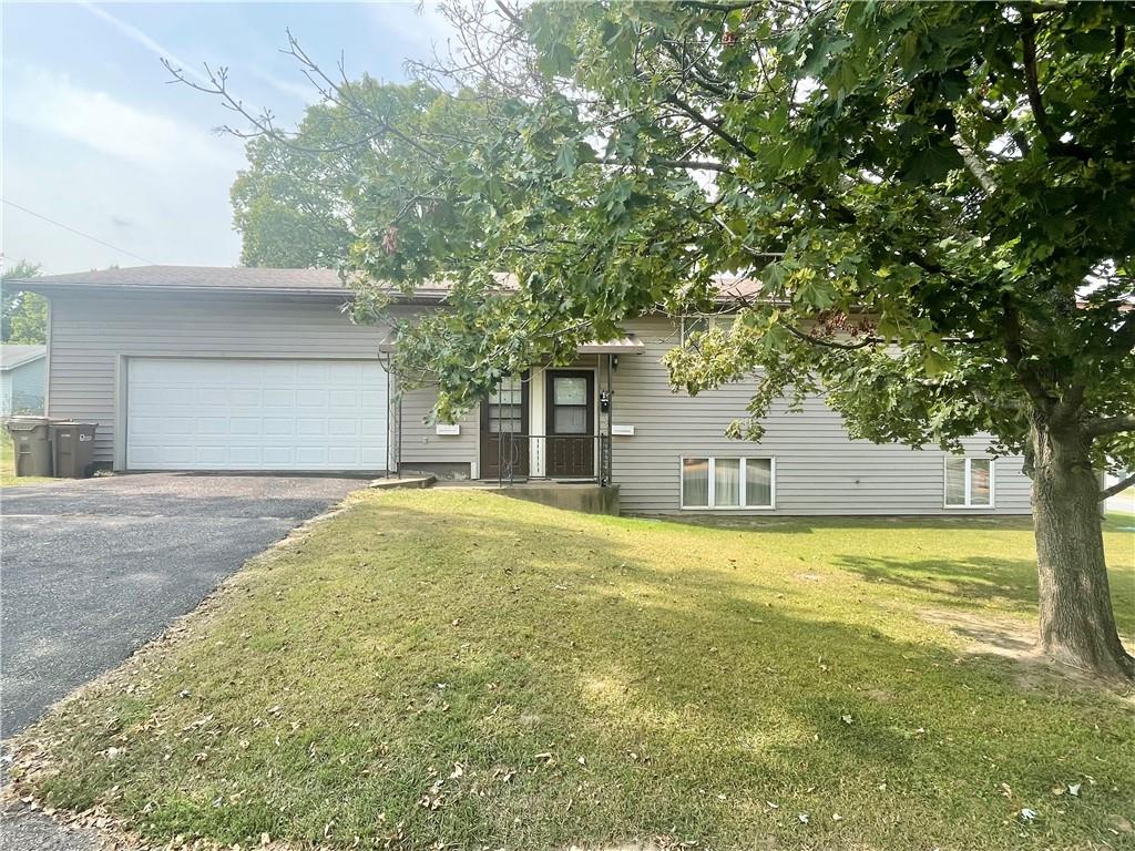 604 E 3rd Street 2, Altoona, WI, 54720 MLS 1568602 Edina Realty