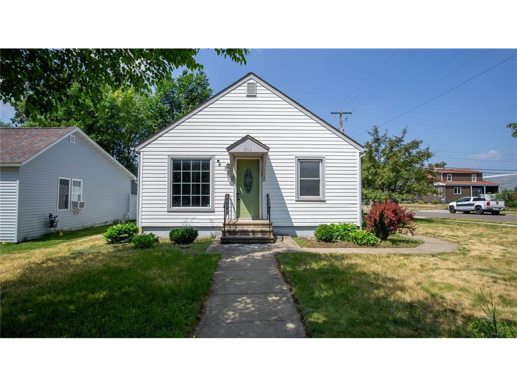 604 Harriet Street Altoona WI 54720 1574293 image1