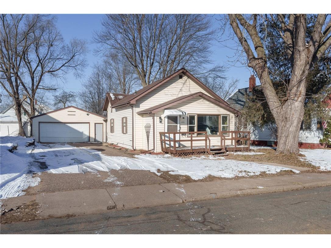606 Holm Avenue Eau Claire WI 54703 1579718 image1