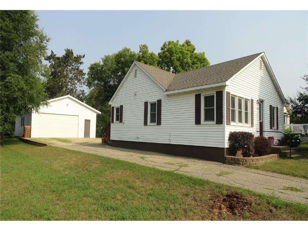 606 Lake St Pepin WI 54759 1575306 image1