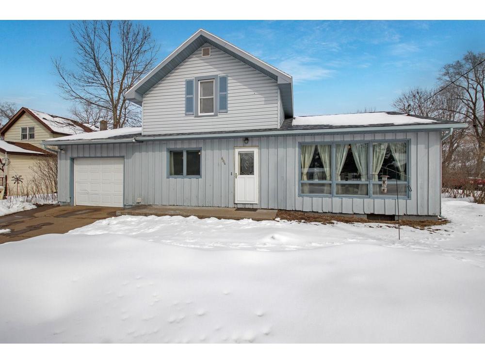 606 W Garden Street Chippewa Falls WI 54729 1571602 image1