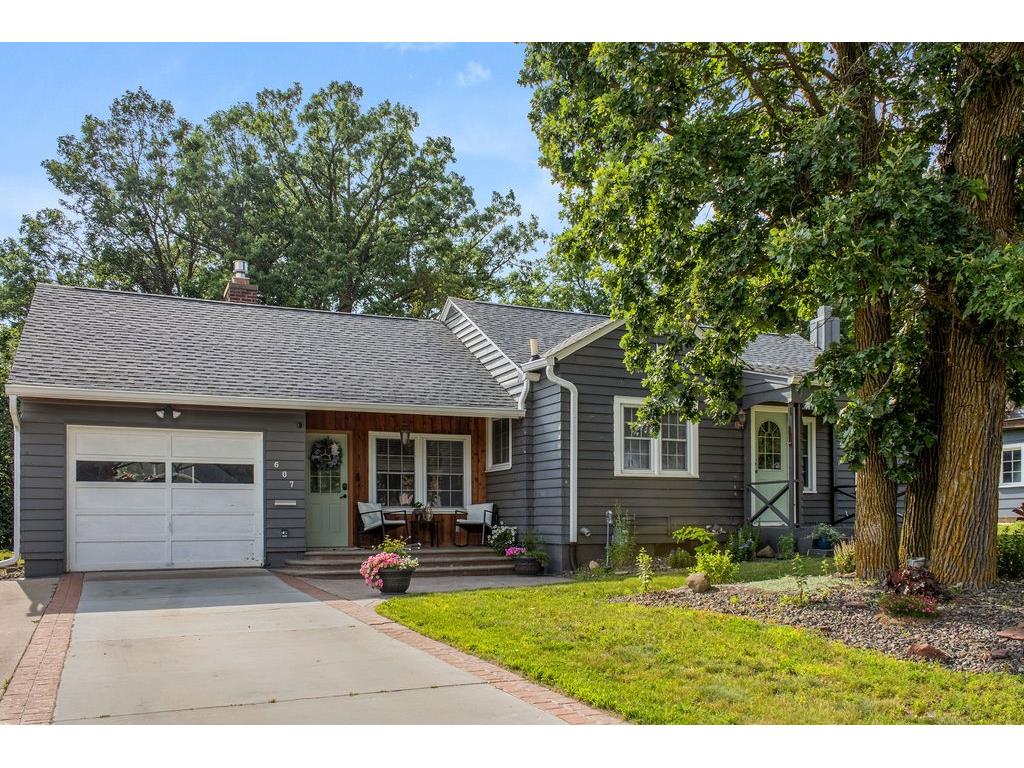 607 College Street Spooner WI 54801 1593628 image2