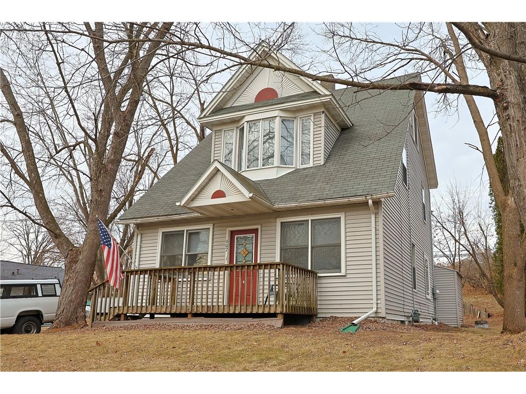 607 River Avenue E Ladysmith WI 54848 1588126 image1