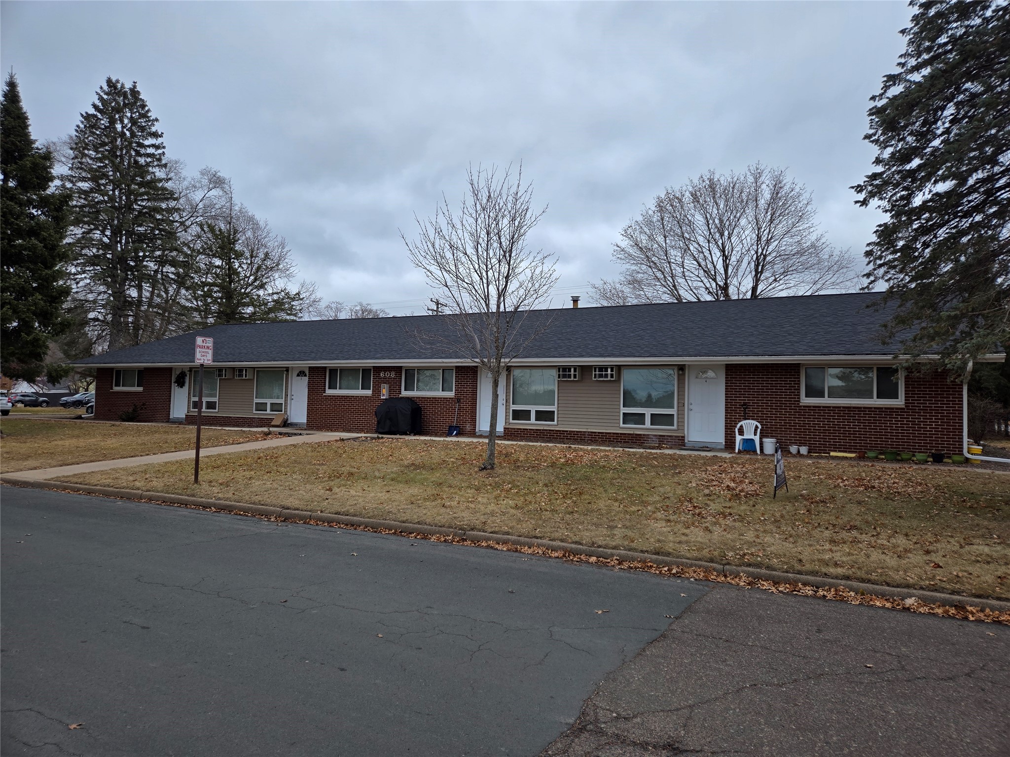 608 19th Avenue W #5 Menomonie WI 54751 1599713 image1