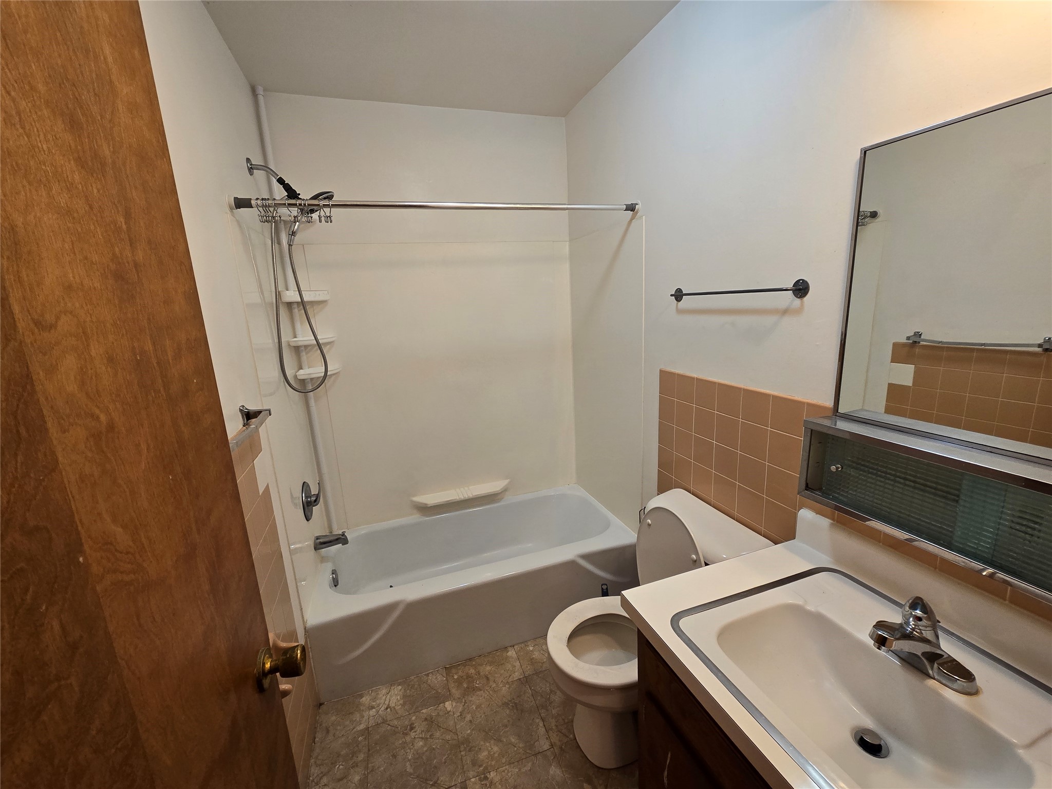 608 19th Avenue W #5 Menomonie WI 54751 1599713 image3