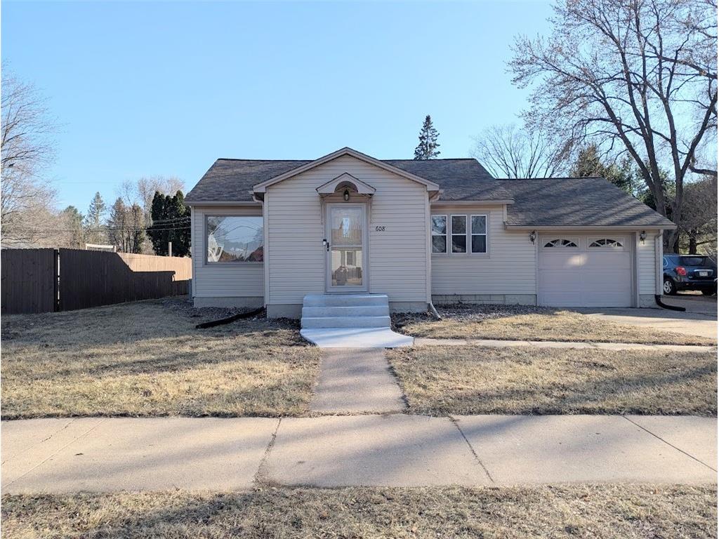 608 20th Avenue W Menomonie WI 54751 1589671 image1