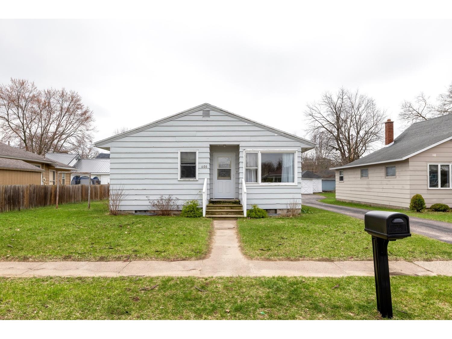 608 Fillmore Street Street Black River Falls WI 54615 1600042 image1
