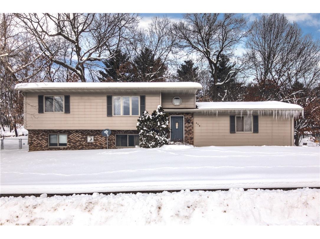 608 Hewitt Street Eau Claire WI 54703 1571308 image1