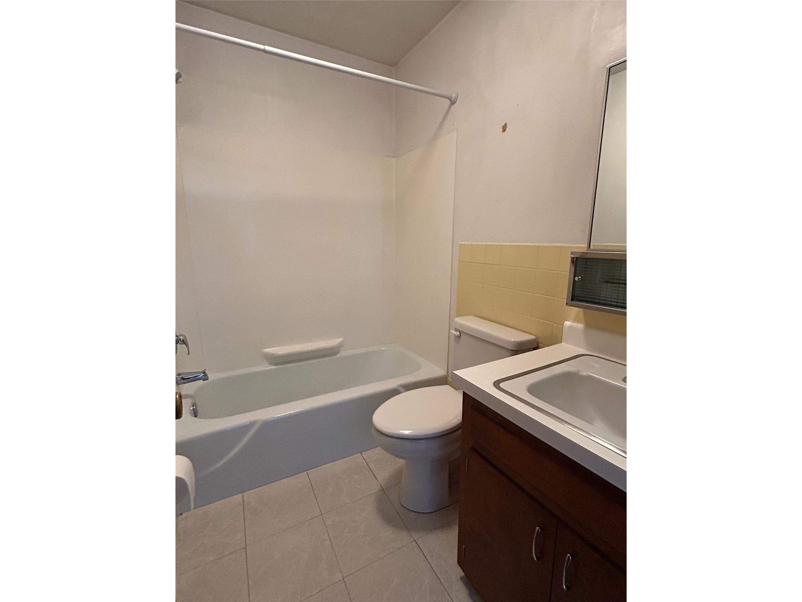 608 W 19th Avenue #3 Menomonie WI 54751 1599714 image7