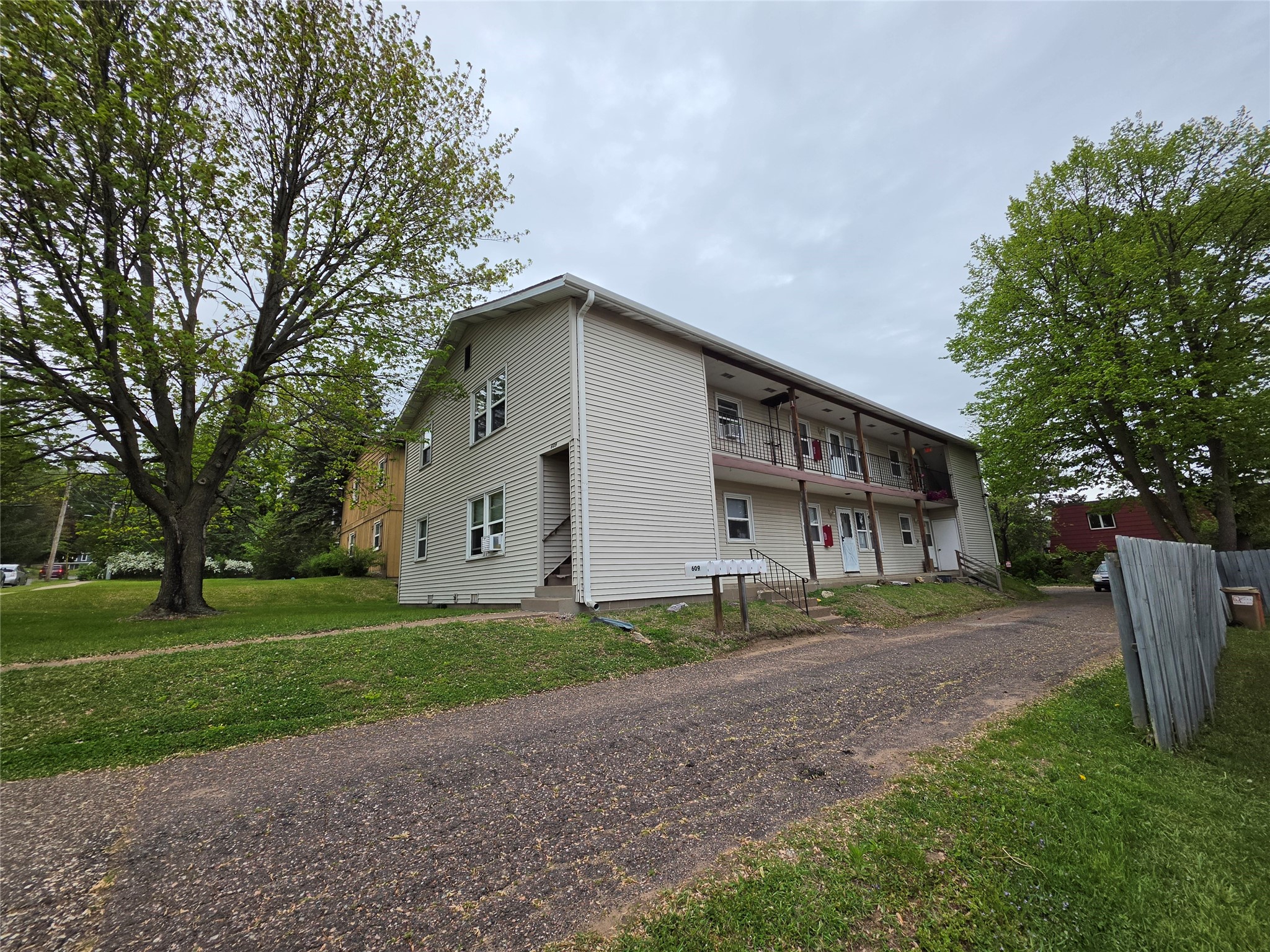 609 Mount Nemo Avenue #1-6 Eau Claire WI 54703 1601477 image1