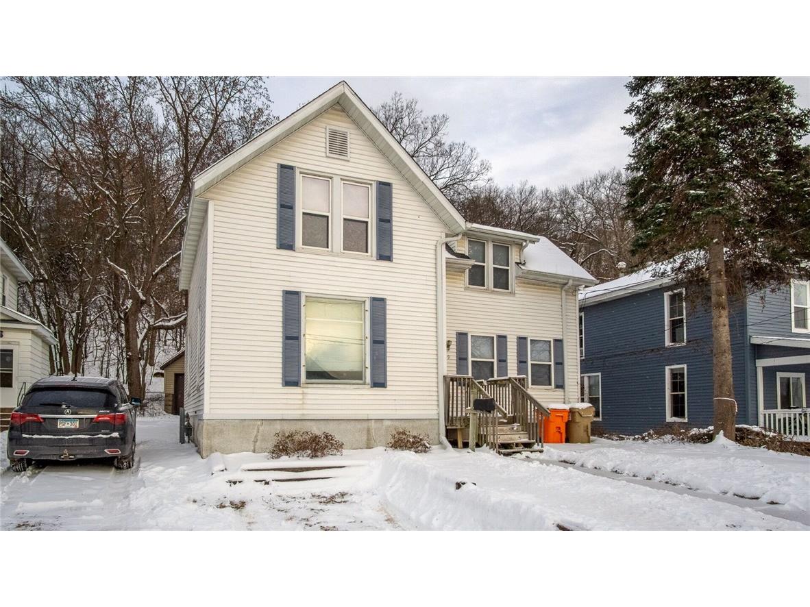 609 S Dewey Street Eau Claire WI 54701 1597353 image2