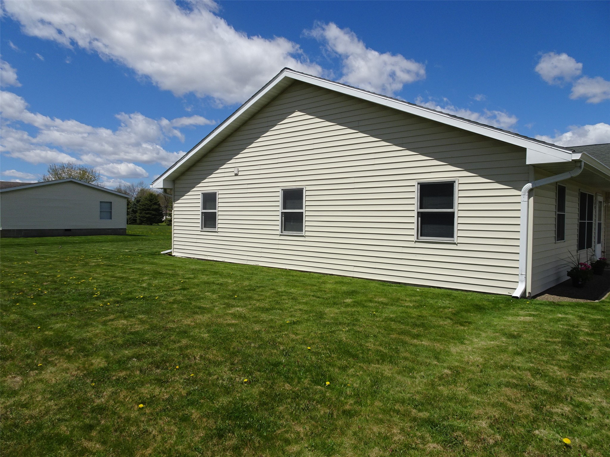 609 Washington Street Almena WI 54805 1601177 image3