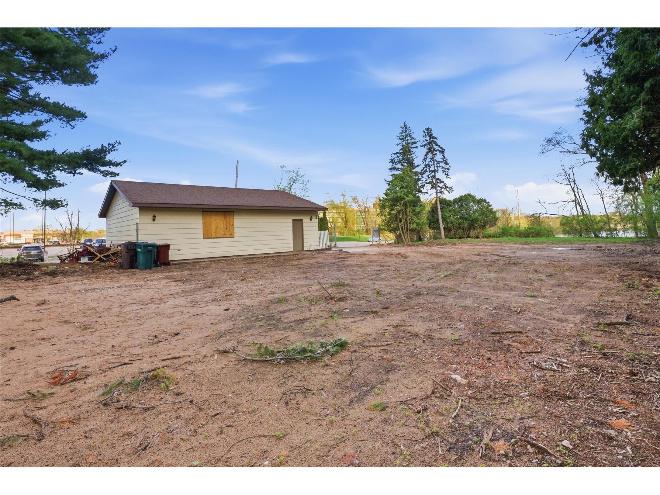 610 Randall Street Eau Claire WI 54703 - HALFMOON LAKE 1600646 image12