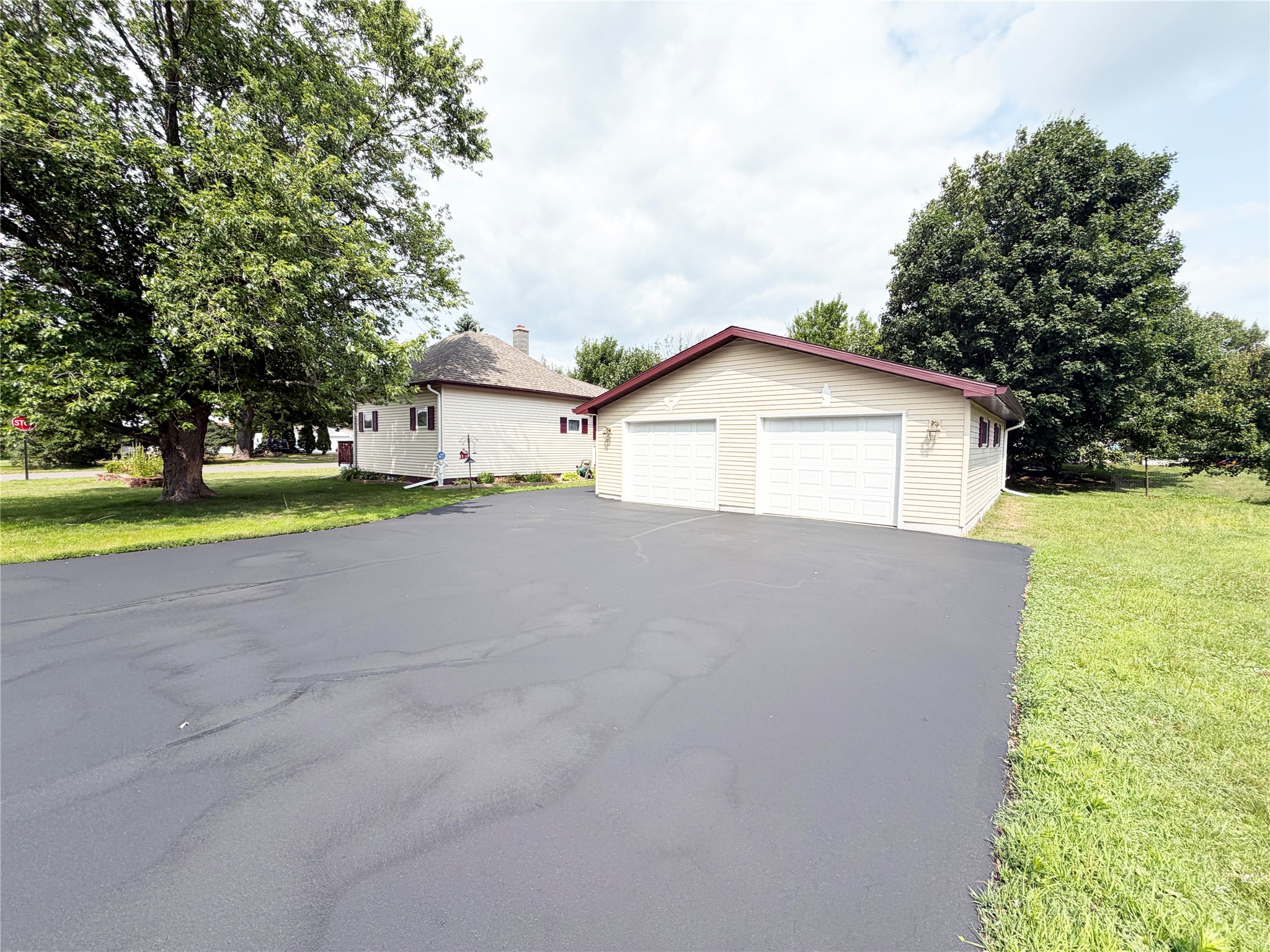 610 W Poplar Avenue Cameron WI 54822 1603260 image2