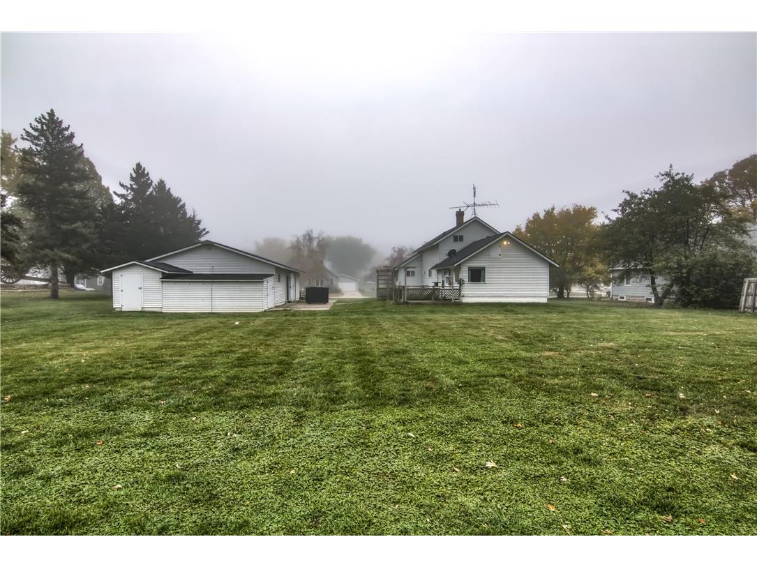 611 8th Street E Wabasha MN 55981 1596857 image8