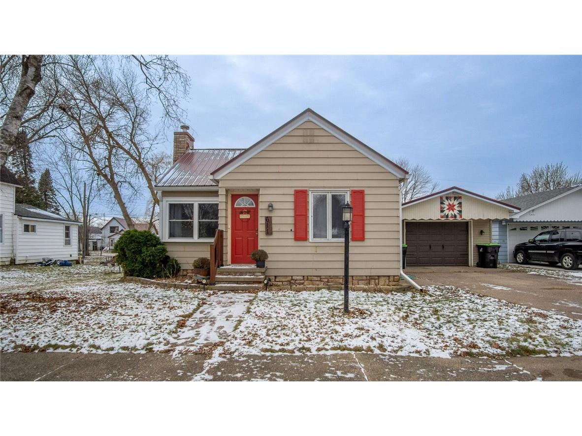 611 Gilman Street Stanley WI 54768 1587657 image1