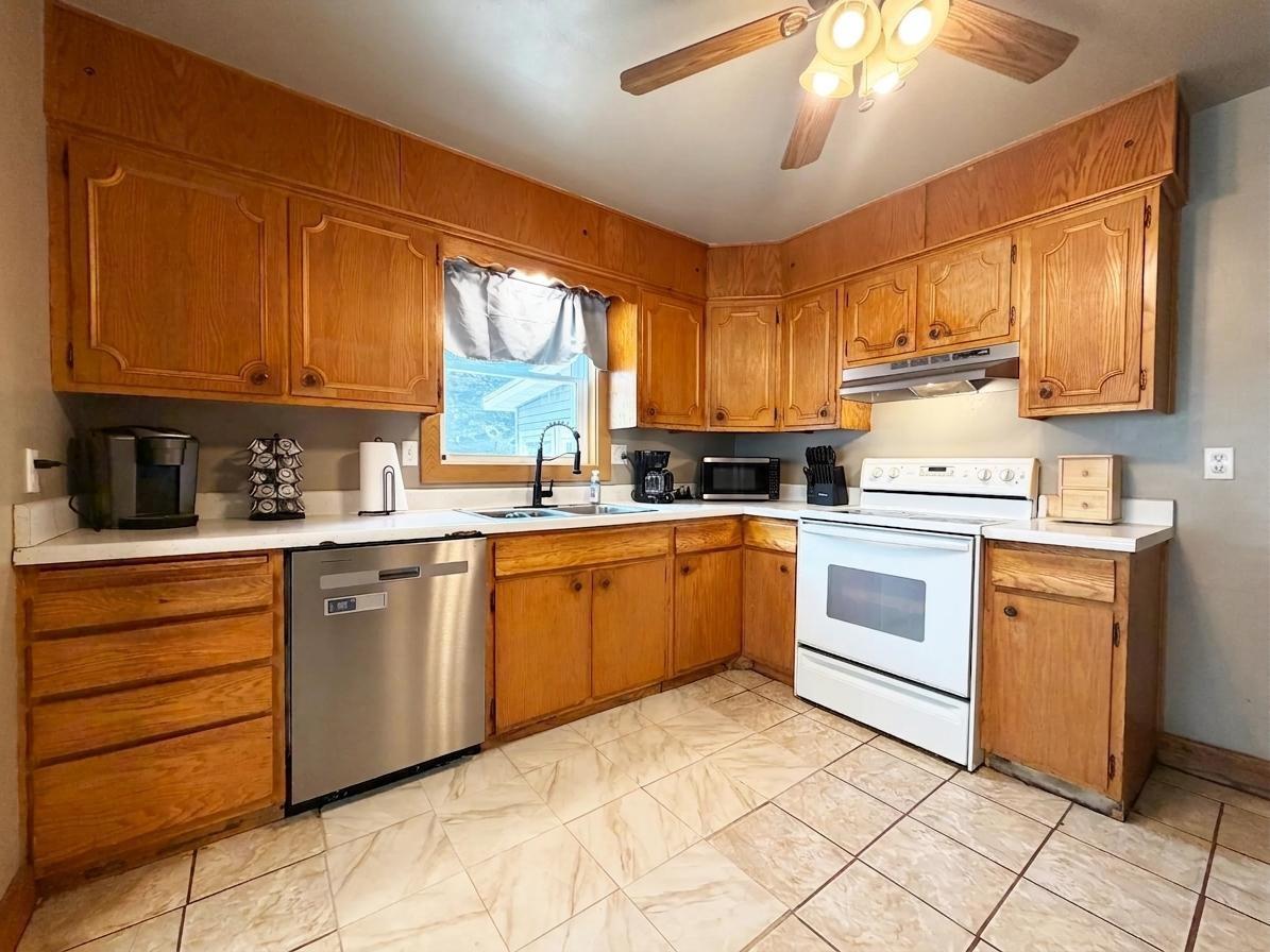 611 W Eau Claire Street Rice Lake WI 54868 1602734 image3