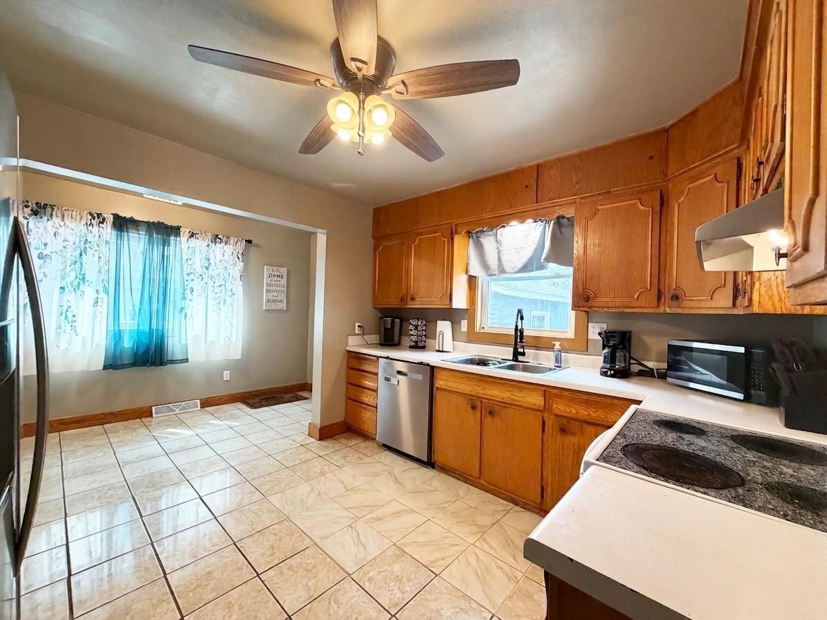 611 W Eau Claire Street Rice Lake WI 54868 1602734 image4