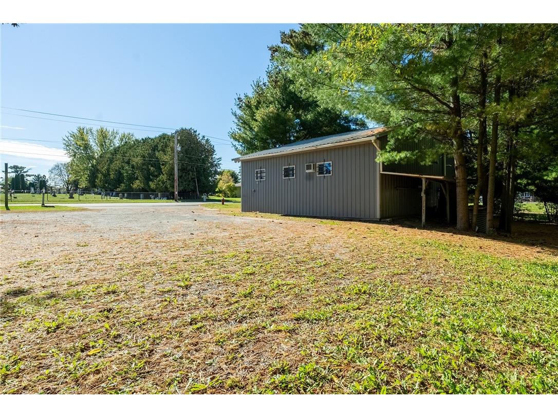 612 E Lincoln Street Augusta WI 54722 1596576 image4