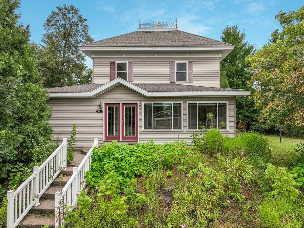 612 N 1st Street Bruce WI 54819 1594854 image1