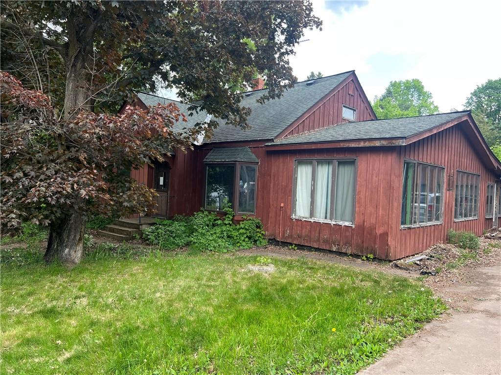 612 S Robert Street Grantsburg WI 54840 1573616 image1