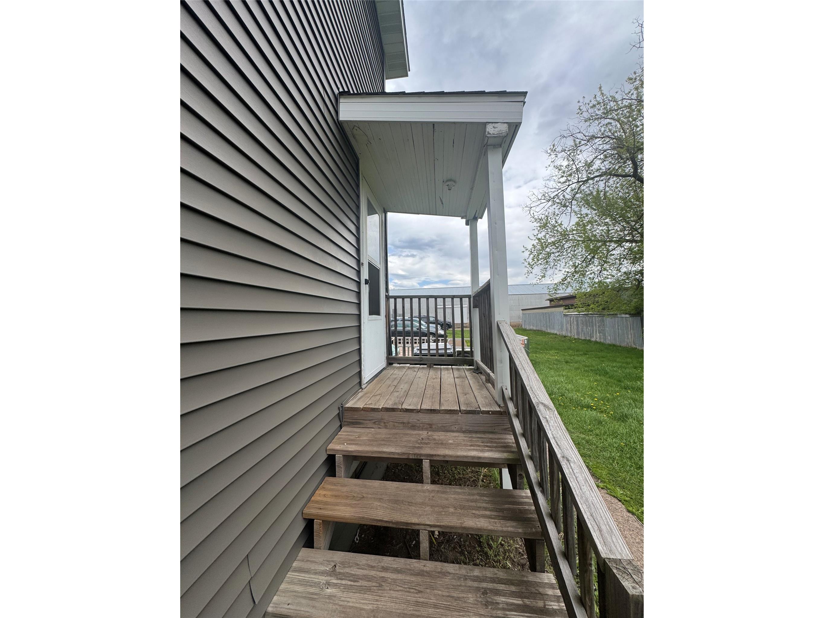 613-613 1/2 E Grand Avenue #1-2 Chippewa Falls WI 54729 1600949 image14