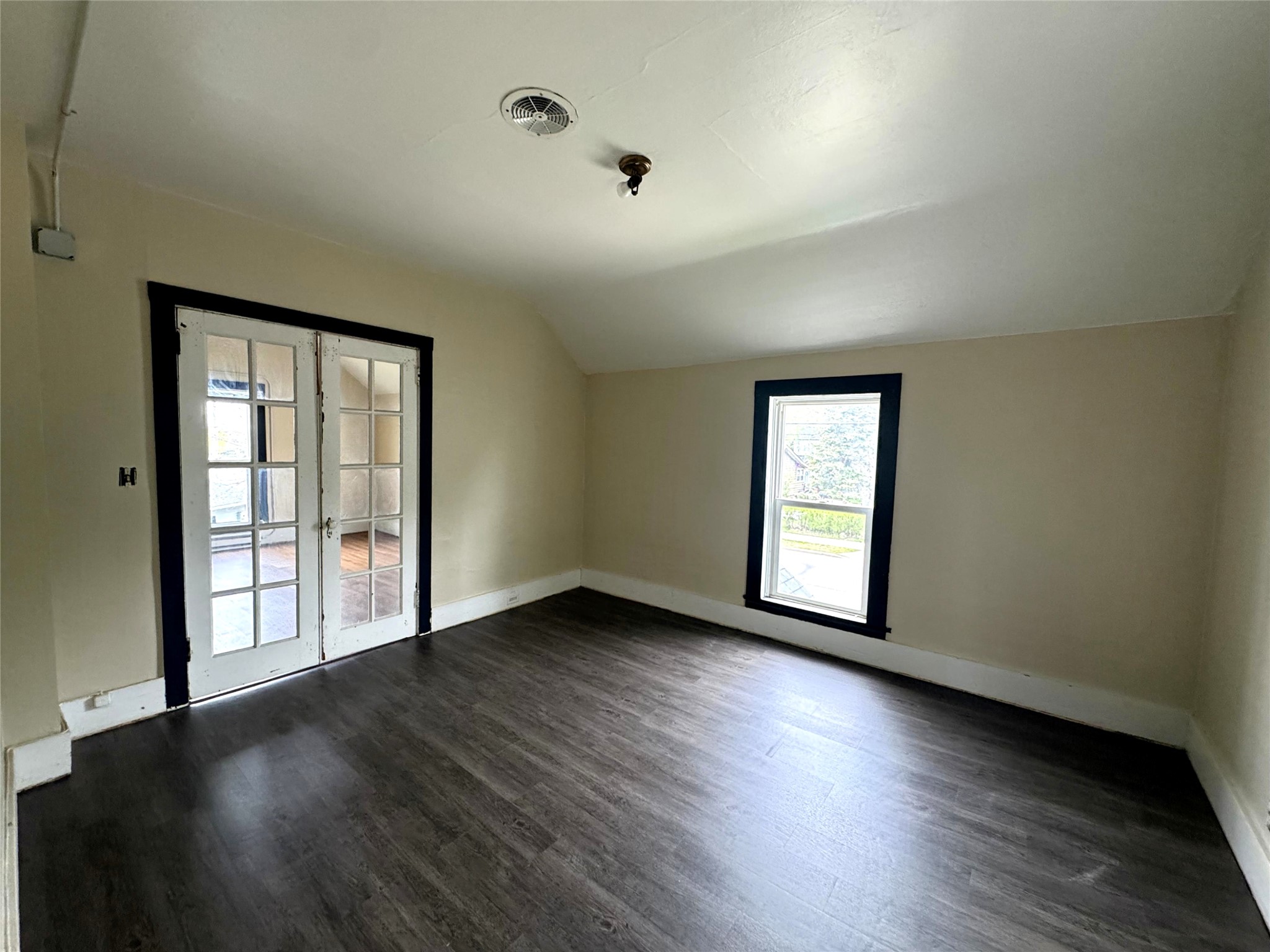 613-613 1/2 E Grand Avenue #1-2 Chippewa Falls WI 54729 1600949 image18