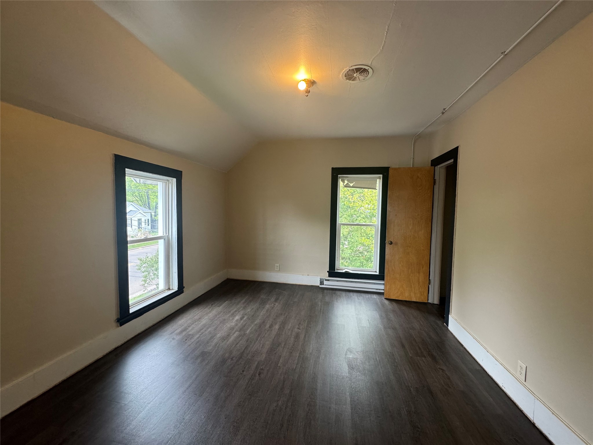 613-613 1/2 E Grand Avenue #1-2 Chippewa Falls WI 54729 1600949 image20