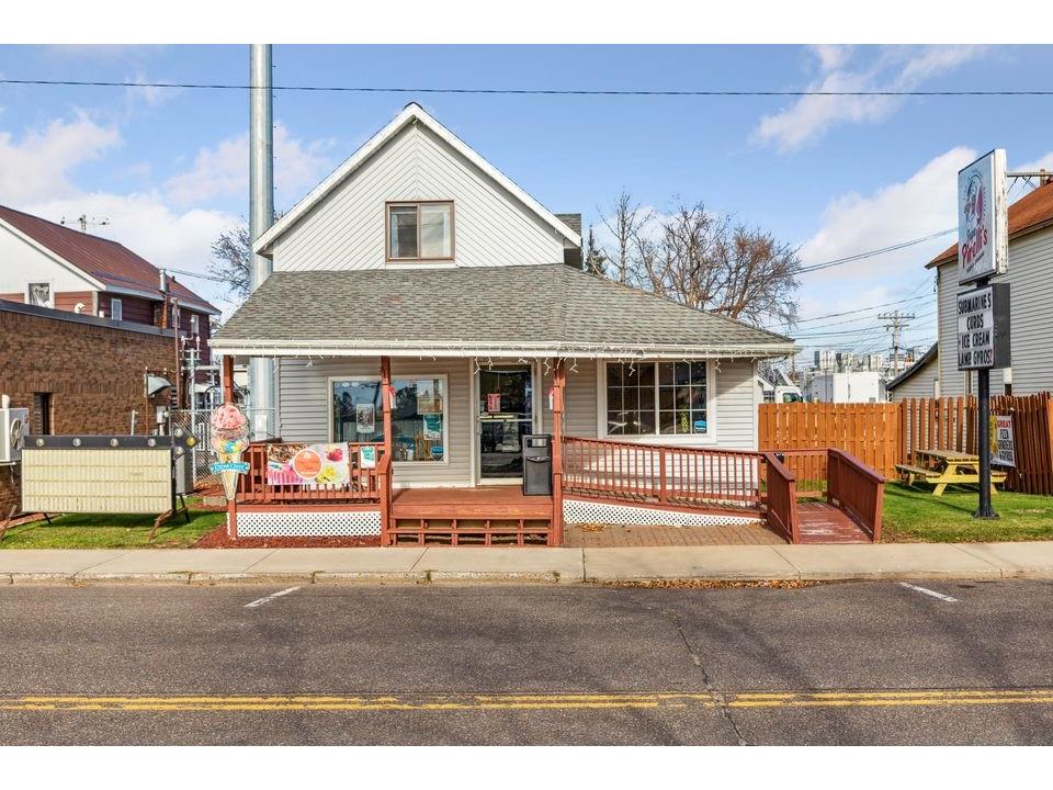 613 E La Salle Avenue Barron WI 54812 1596931 image1