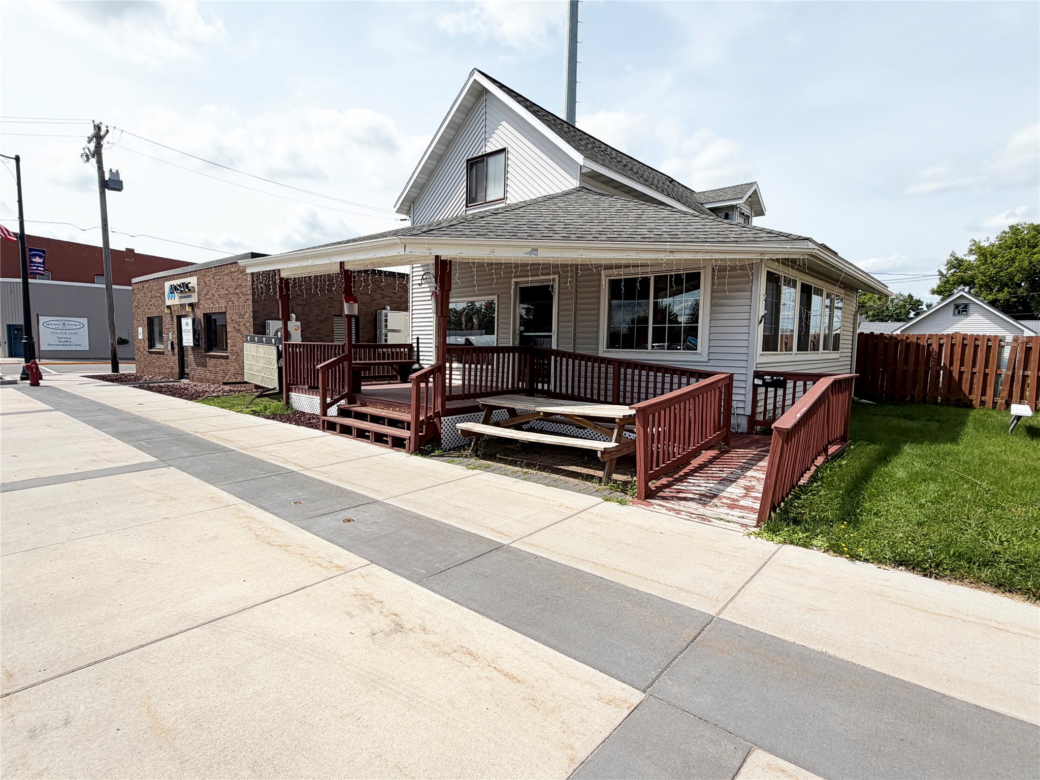 613 E La Salle Avenue Barron WI 54812 1602556 image2