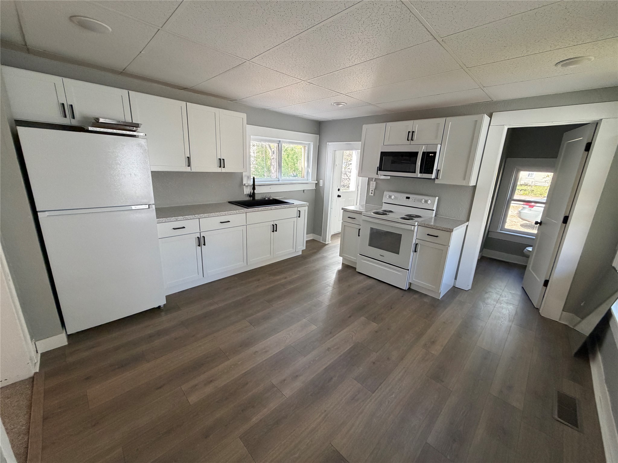 614 Cochrane Street #2 Eau Claire WI 54703 1601106 image12
