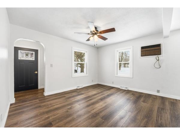 614 Maple Street Chippewa Falls WI 54729 1597405 image4