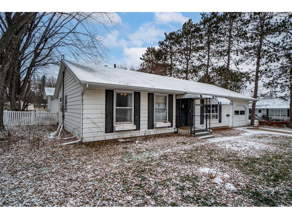 615 Pine Avenue E Menomonie WI 54751 1578963 image1