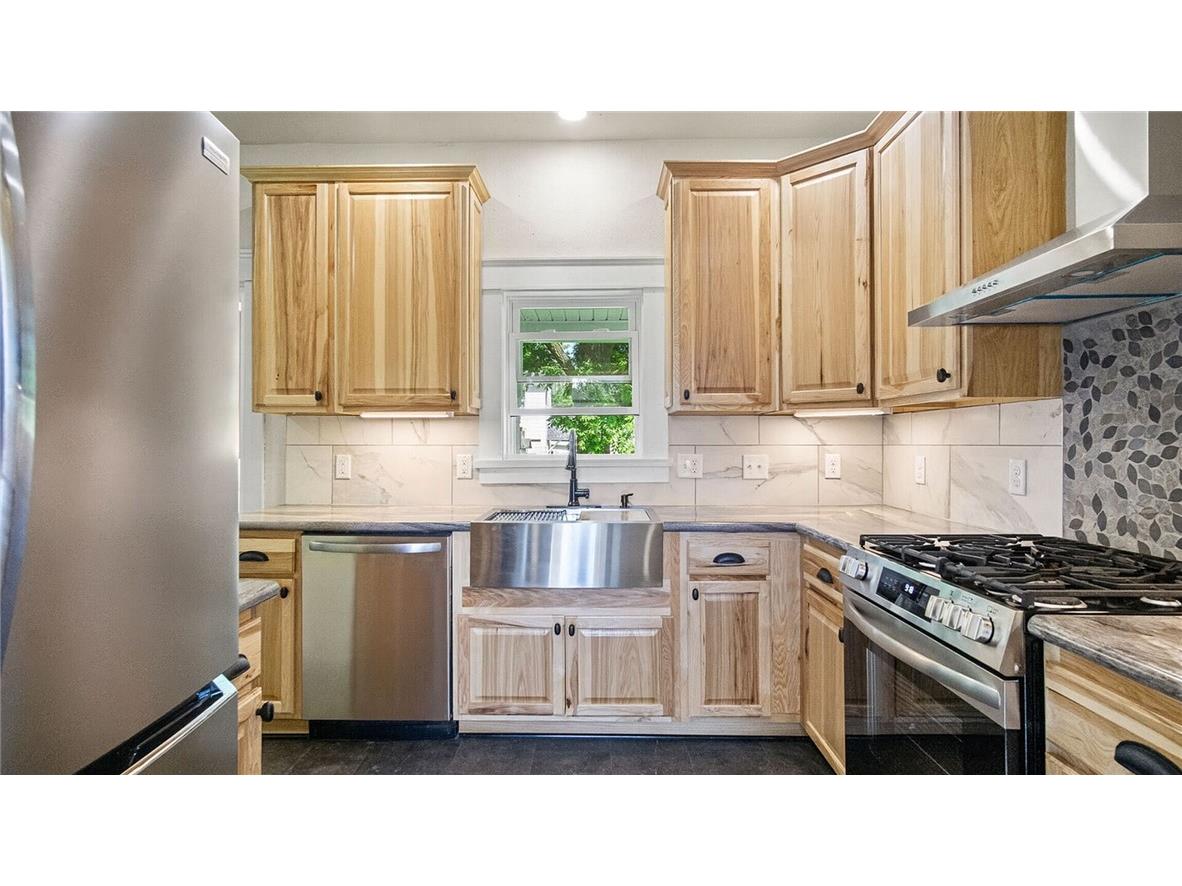 618 E Worden Avenue Ladysmith WI 54848 1592969 image3