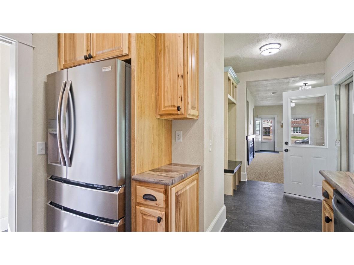 618 E Worden Avenue Ladysmith WI 54848 1592969 image4