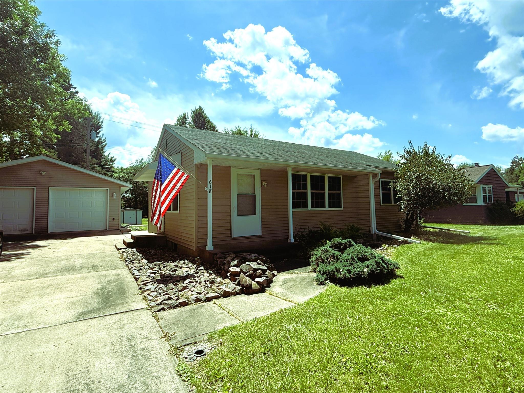 618 Park Avenue E Ladysmith WI 54848 1603075 image1