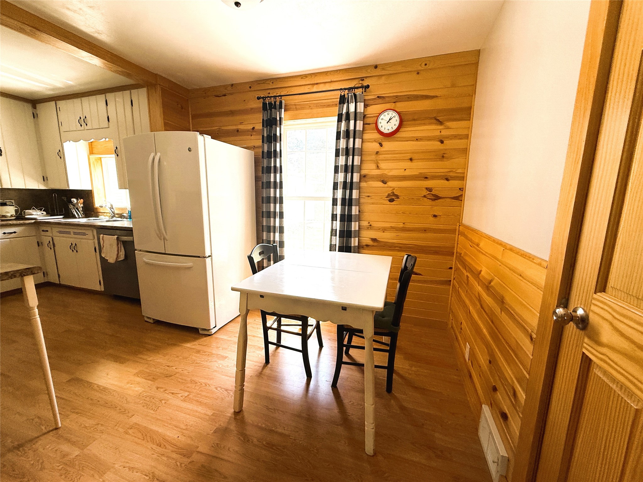 618 Park Avenue E Ladysmith WI 54848 1603075 image4